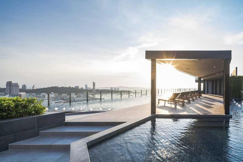 The Base Central Pattaya By He 外观 照片
